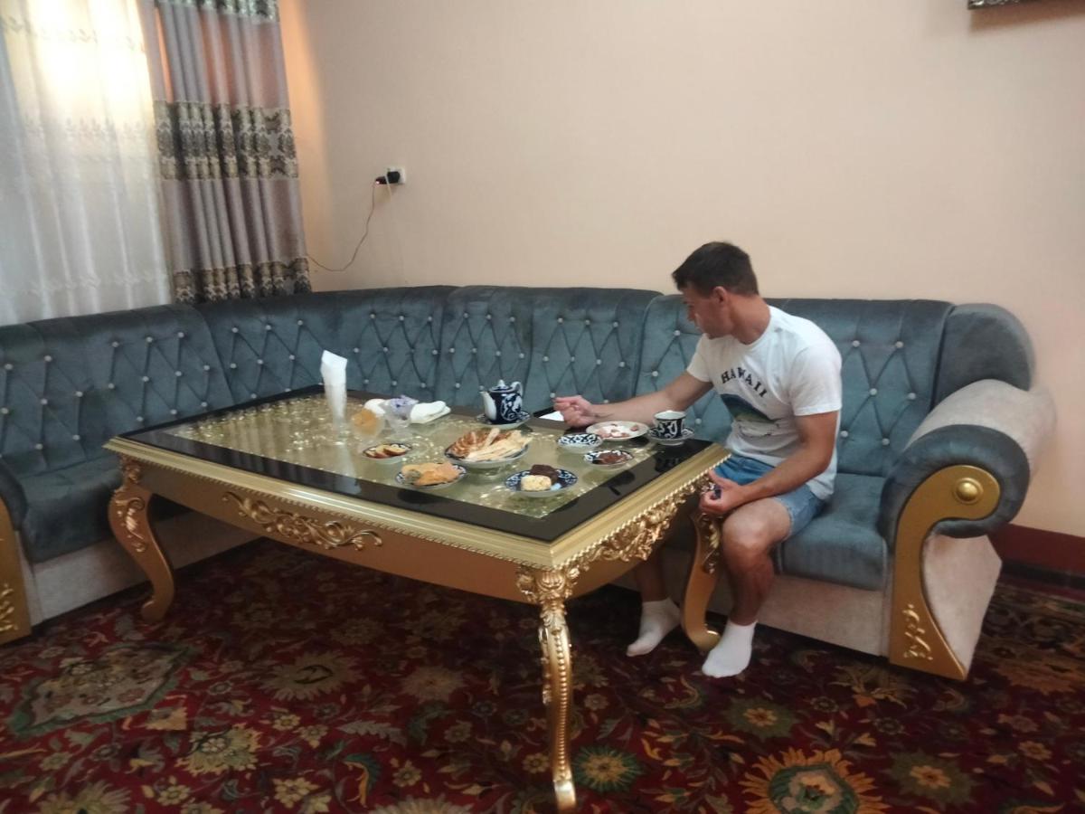 Khan Hotel Khiva Esterno foto